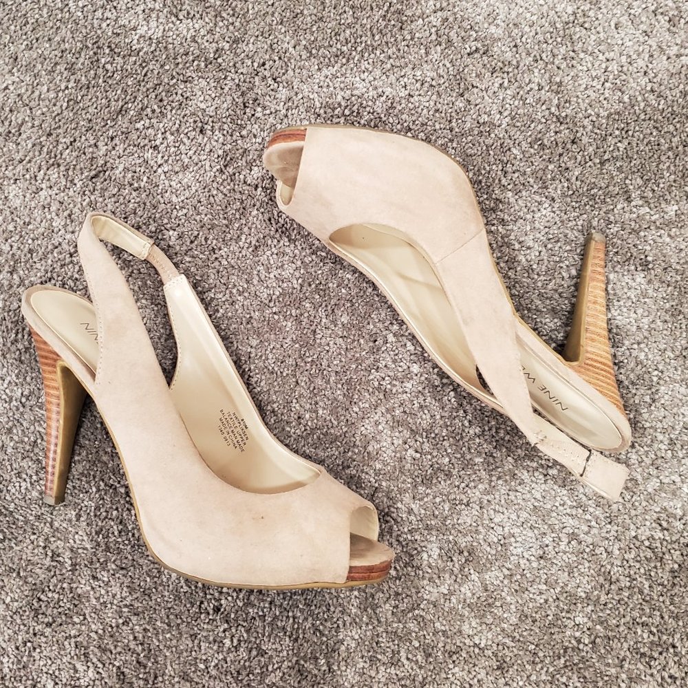 Nine West Cream Beige Velvet Strappy Heels!